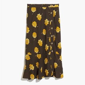 Madewell Side-Button Ruffle-Hem Midi Skirt in Fall Flowers
